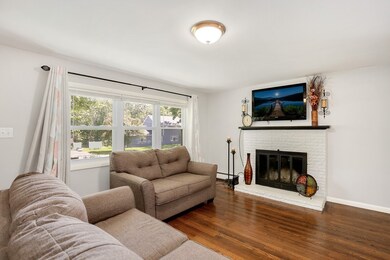 162 Brigham Ave, Dracut, MA 01826 - photo 4