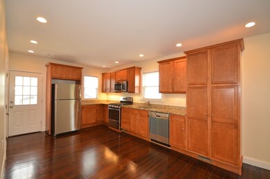 842 Fellsway unit 842, Medford, MA 02155 - photo 2
