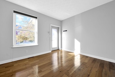 986 Highland St, Columbus, OH 43201 - photo 6