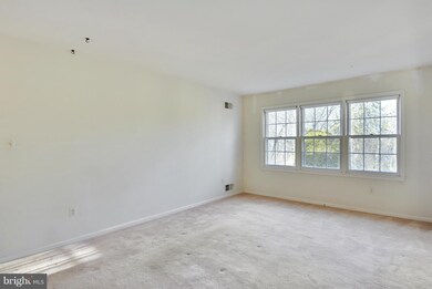 213 Hermleigh Rd, Silver Spring, MD 20902 - photo 5