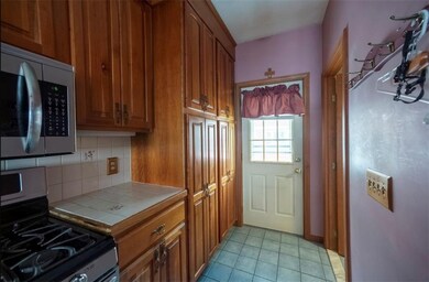 401 Summer St, Woonsocket, RI 02895 - photo 6