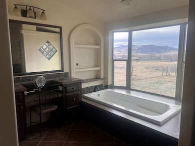 9200 Zaring Dr, Winnemucca, NV 89445 - photo 5