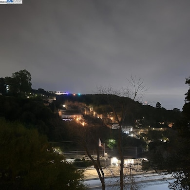 3660 Oak Knoll Blvd, Oakland, CA 94605 - photo 4