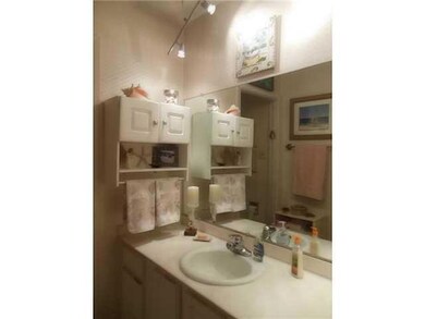 10644 Park View Cir, El Paso, TX 79935 - photo 2