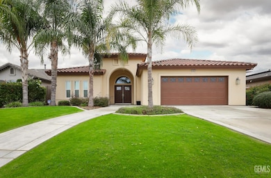 10225 Azimuth St, Bakersfield, CA 93306 - photo 4