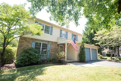 1770 Lamplighter Dr, Macungie, PA 18062 - photo 2