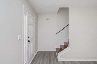 242 Wainwright Dr, Crestview, FL 32539 - photo 5