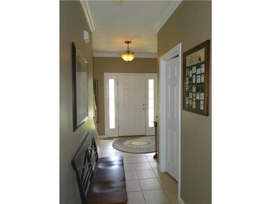 Entry/Foyer.