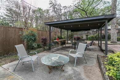 1101 Driftwood Dr, Euless, TX 76040 - photo 7