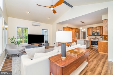 1565 Brookline Dr, Hummelstown, PA 17036 - photo 4