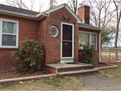 1214 Berkshire Ave, Indian Orchard, MA 01151 - photo 3