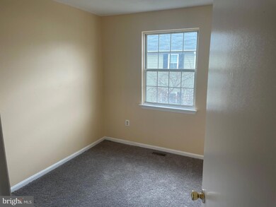 7687 E Arbory Ct, Laurel, MD 20707 - photo 2