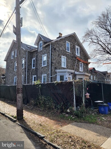 445 E Woodlawn St, Philadelphia, PA 19144 - photo 5