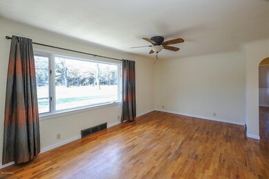 7936 N. 40th-3