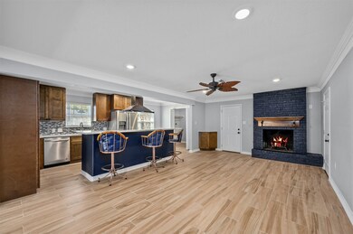 3503 Avenue R, Rosenberg, TX 77471 - photo 7