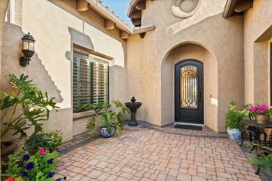 Wonderful Private Front Courtyard