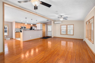 3 Blackbird St, Tiverton, RI 02878 - photo 7