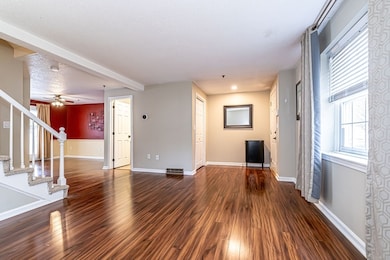 148 Flower Ln unit 14, Dracut, MA 01826 - photo 4