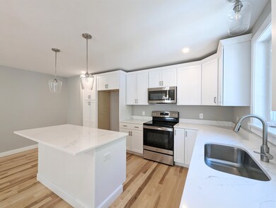 24 Tanner Cir unit Lot 8, Newmarket, NH 03857 - photo 6