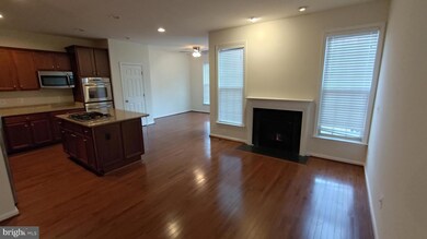 42708 Ogilvie Square, Ashburn, VA 20148 - photo 7