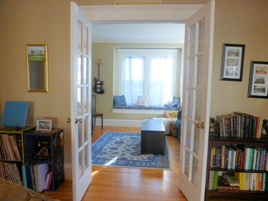 13 Hadwen Ln, Worcester, MA 01602 - photo 3