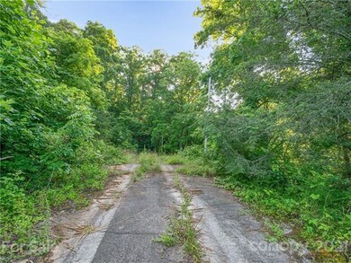 79 Mount Airy Rd, Marshall, NC 28753 - photo 6