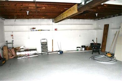 326 Martin Dr, New Castle, DE 19720 - photo 4