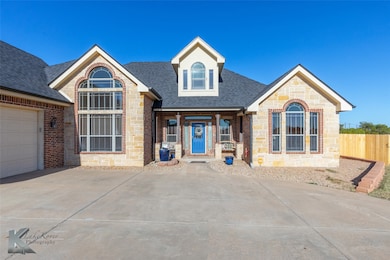 266 Peach Blossom Dr, Abilene, TX 79602 - photo 3