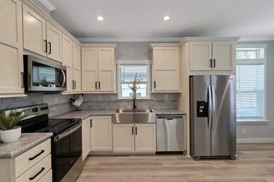 674 Mulberry Ln unit H09, Deland, FL 32724 - photo 3