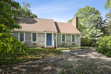 001-photo-front-view-9341094
