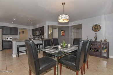 Family Room-Kitchen (1)