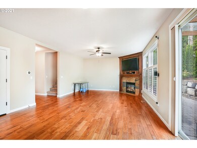 Living Room/Dining Room