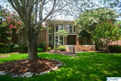 2712 Trailway Rd SE, Huntsville, AL 35801 - photo 2