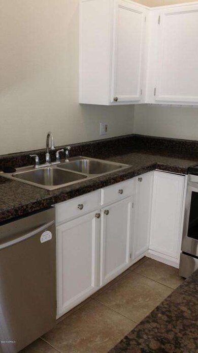 White kitchen cabinets