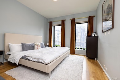 2457 Frederick Douglass Blvd unit 5A, New York, NY 10027 - photo 7