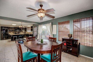 Family Rm Kitchen