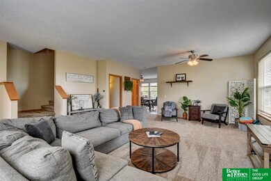 2107 S Mineral Dr, Papillion, NE 68046 - photo 7