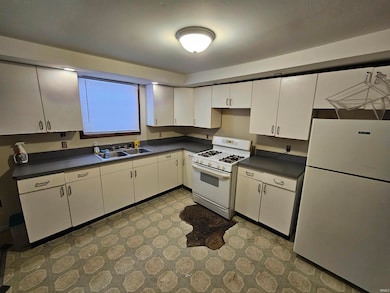 1321 W Sample St, South Bend, IN 46619 - photo 7