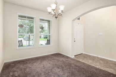 211 Rippling Creek Ln, Alvin, TX 77511 - photo 6