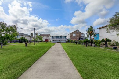 7814 Channelview Dr, Galveston, TX 77554 - photo 4