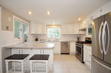 116 Windsor Ave, Acton, MA 01720 - photo 5