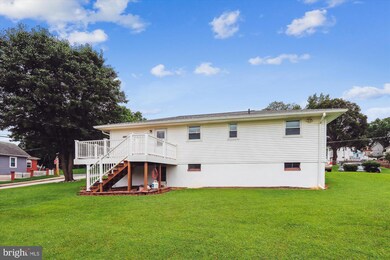 301 2nd Ave, Lansdowne, MD 21227 - photo 4