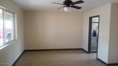 2239 N 58th Dr, Phoenix, AZ 85035 - photo 7