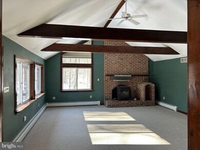 2124 Meadow Ln, Wilmington, DE 19810 - photo 2