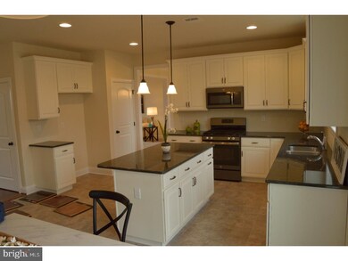 1852 Candlewyck Ln, Green Lane, PA 18054 - photo 5