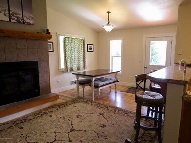 792 Streamside St, Driggs, ID 83422 - photo 5