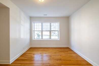 2709 W Glenlake Ave unit 1, Chicago, IL 60659 - photo 7