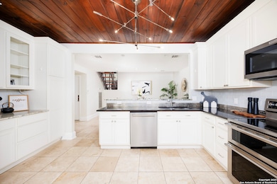 3102 Eisenhauer Rd unit 6, San Antonio, TX 78209 - photo 3