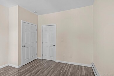 204 Magnolia St unit 3S, Hartford, CT 06112 - photo 6