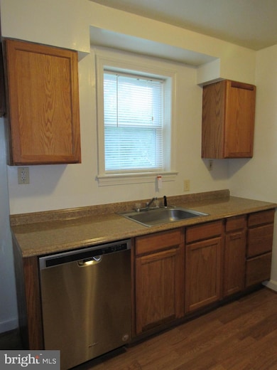 6605 Red Top Rd, Hyattsville, MD 20783 - photo 6